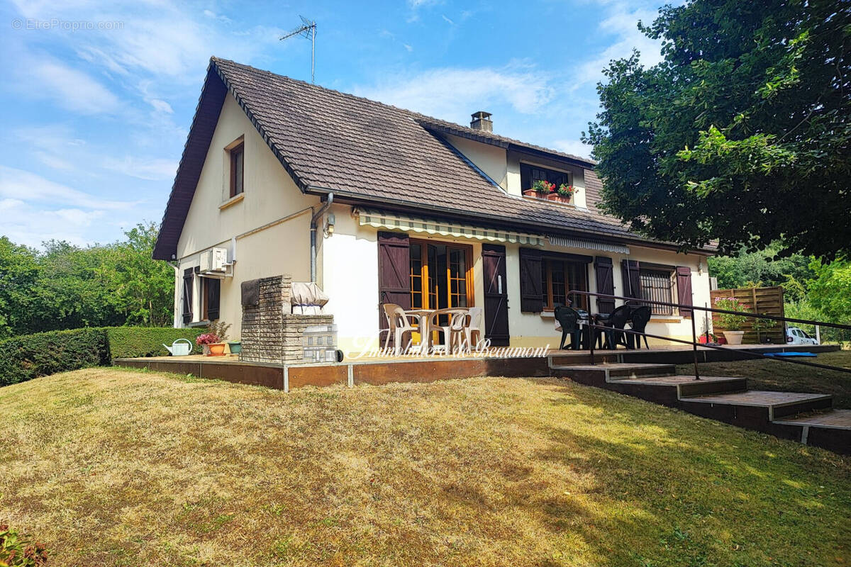 Maison à LE NOYER-EN-OUCHE