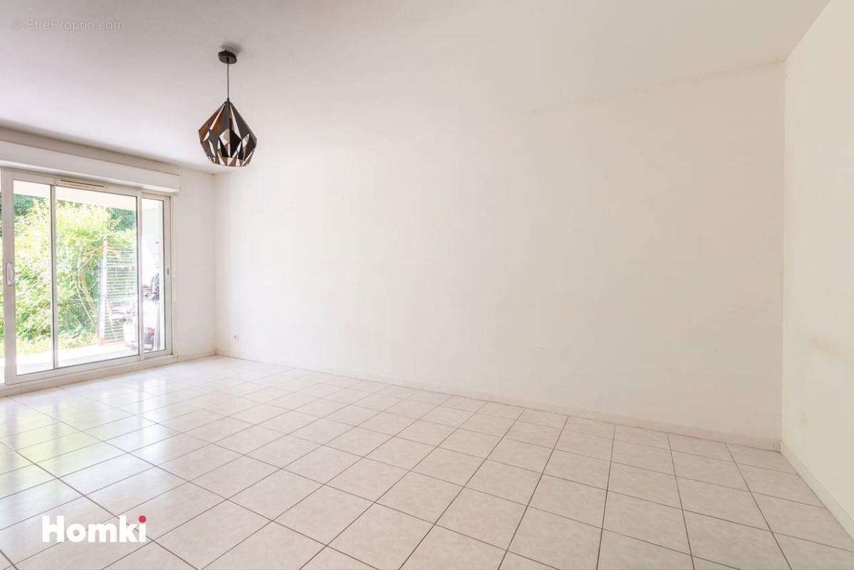 Appartement T3 de 65 m² à Mérignac, rue de la Devèze - photo 3