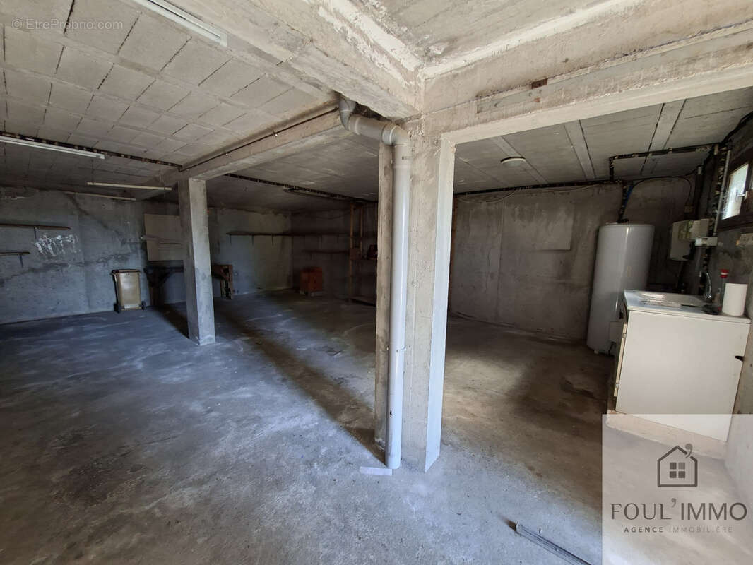Exclusivite foulayronnes : maison t 5 avec jardin. a rafraichir - photo 12