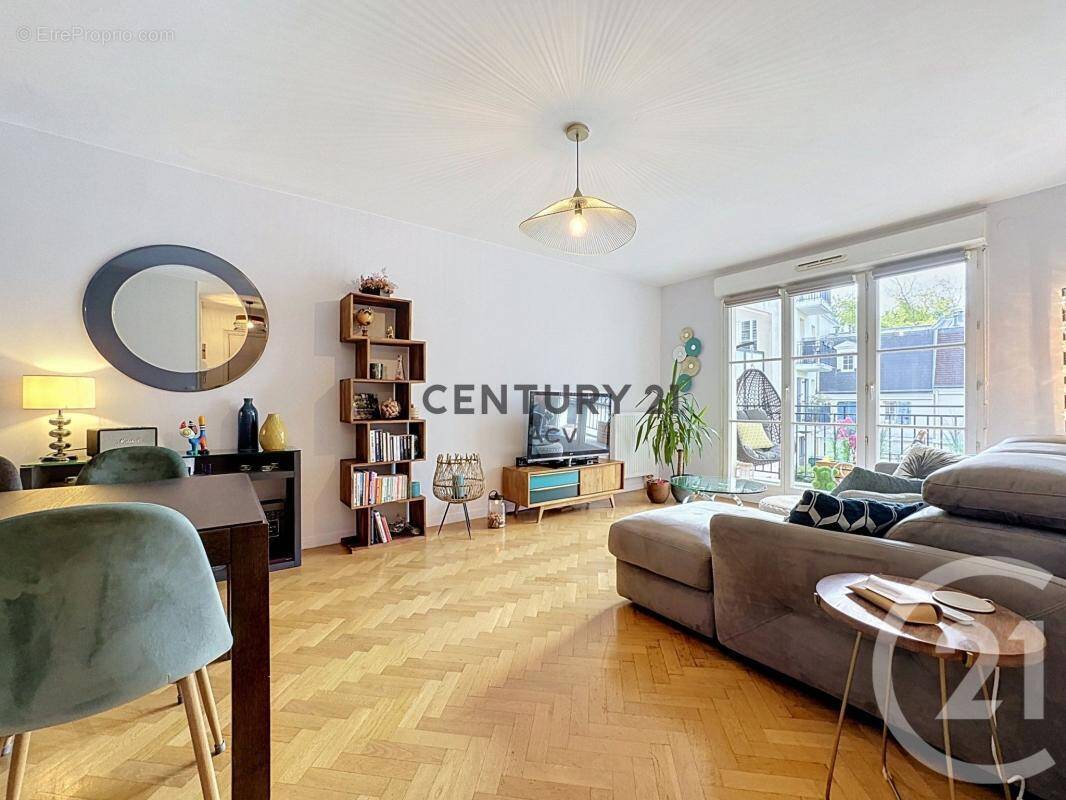 Appartement à MAISONS-ALFORT