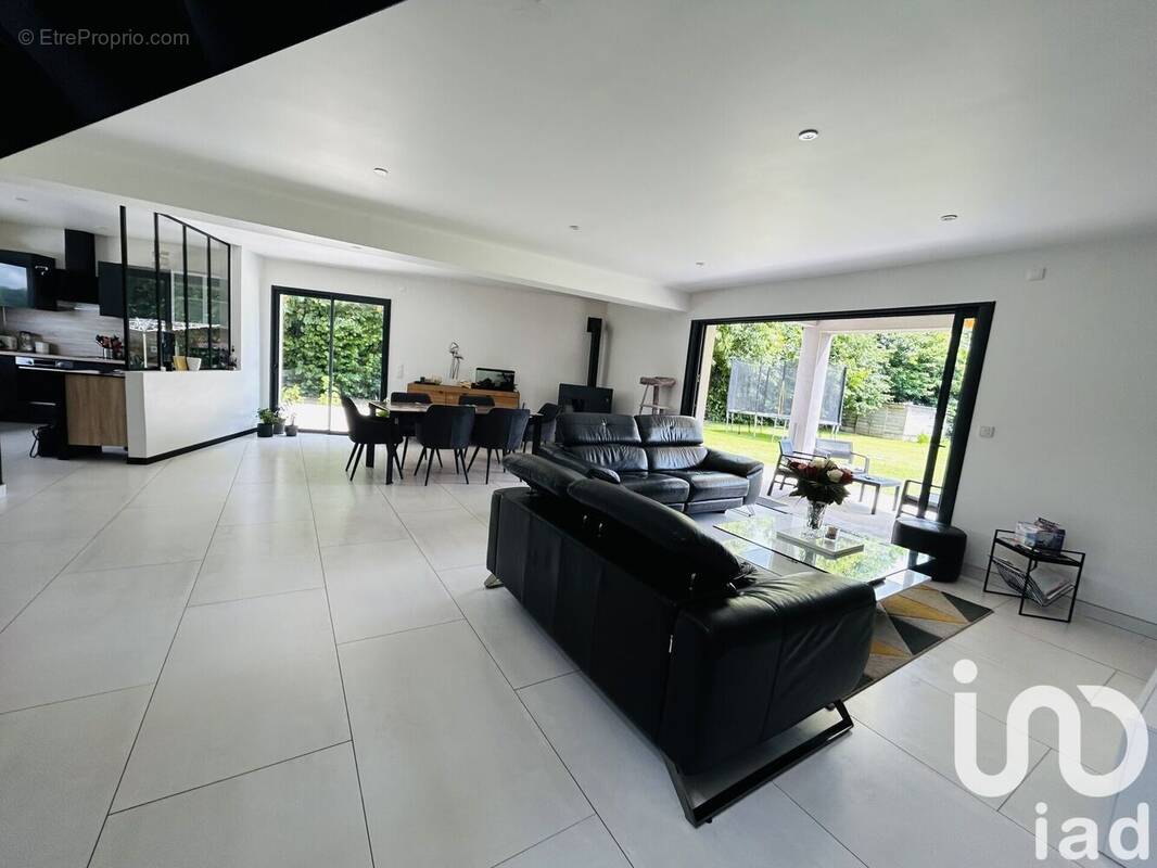 Photo 1 - Maison à DUCLAIR