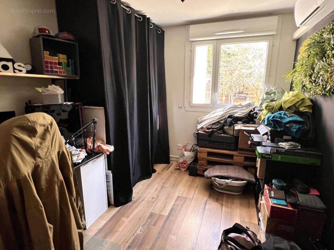 Appartement à SAINT-MARTIN-D'HERES