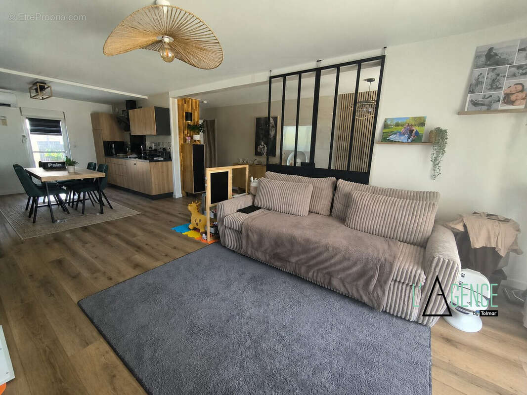 Appartement à AMBARES-ET-LAGRAVE