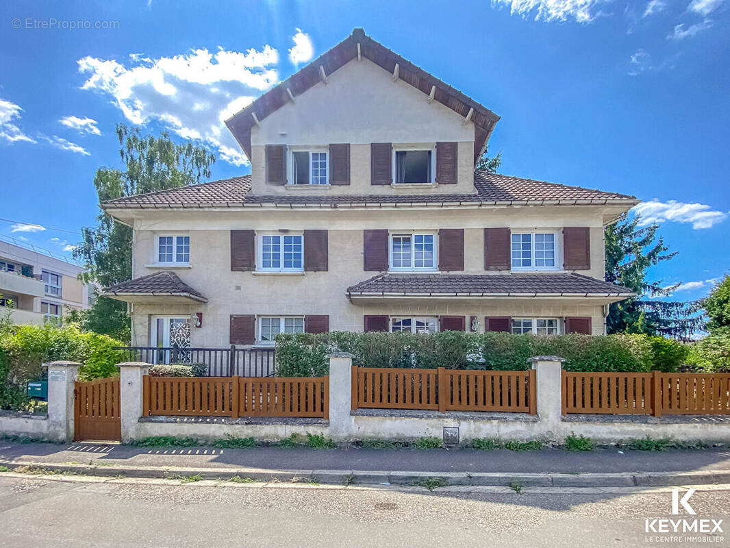 Maison à CORMEILLES-EN-PARISIS
