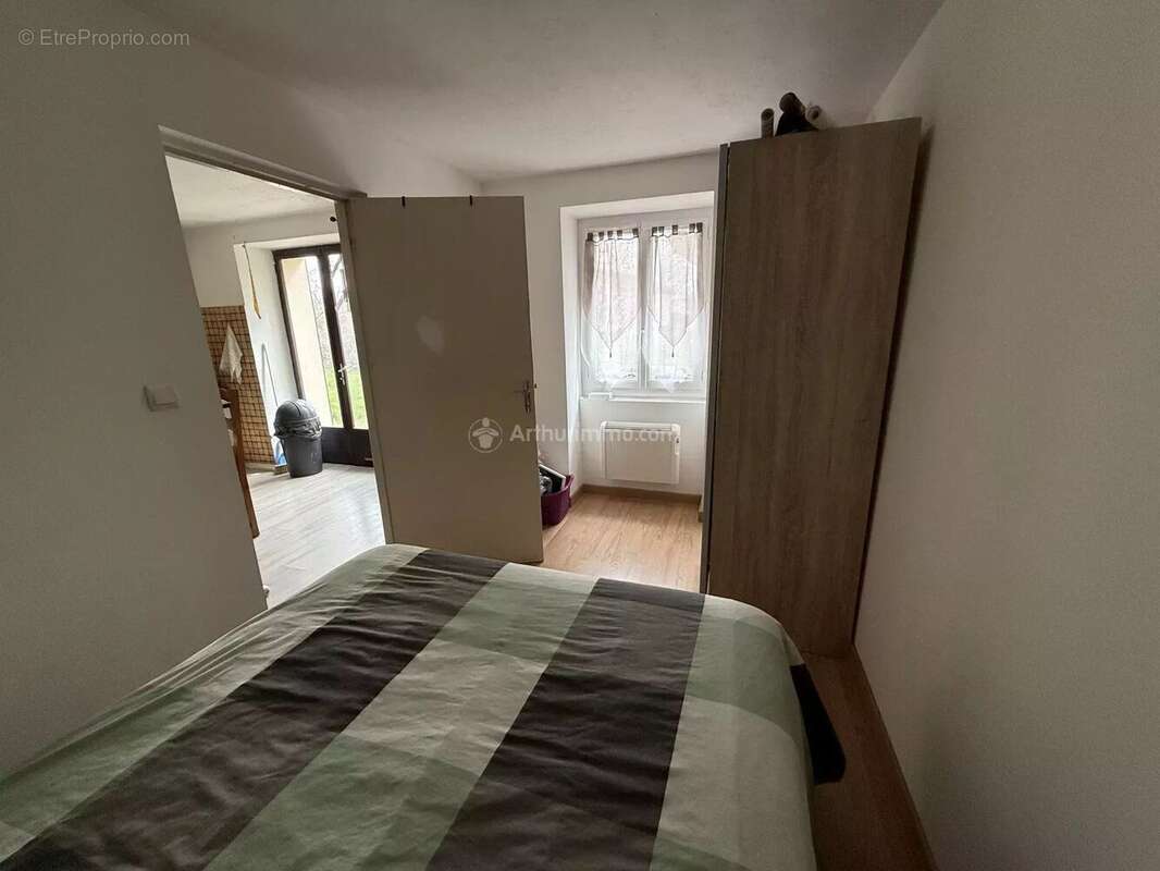 Maison à SAINTE-GEMME