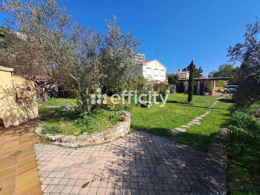 Maison 235 m² à Martigues  - photo 23