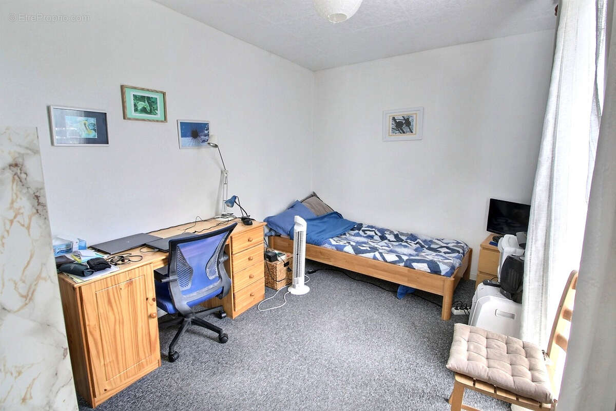 Appartement à GENNEVILLIERS