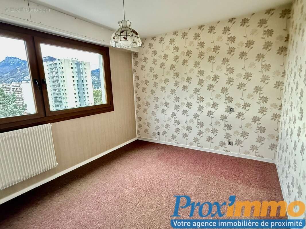 Appartement à SAINT-EGREVE