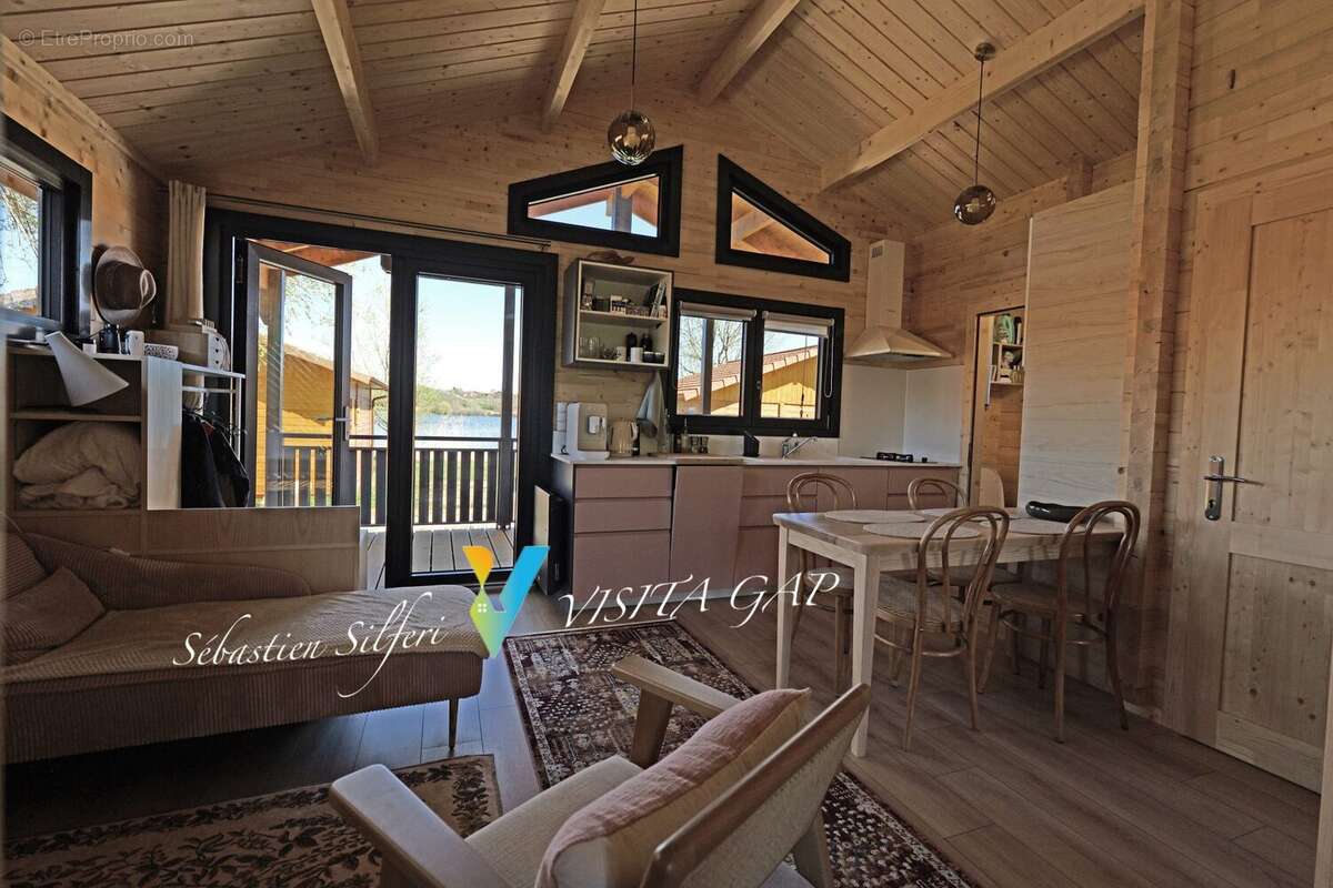 Maison à LA FREISSINOUSE