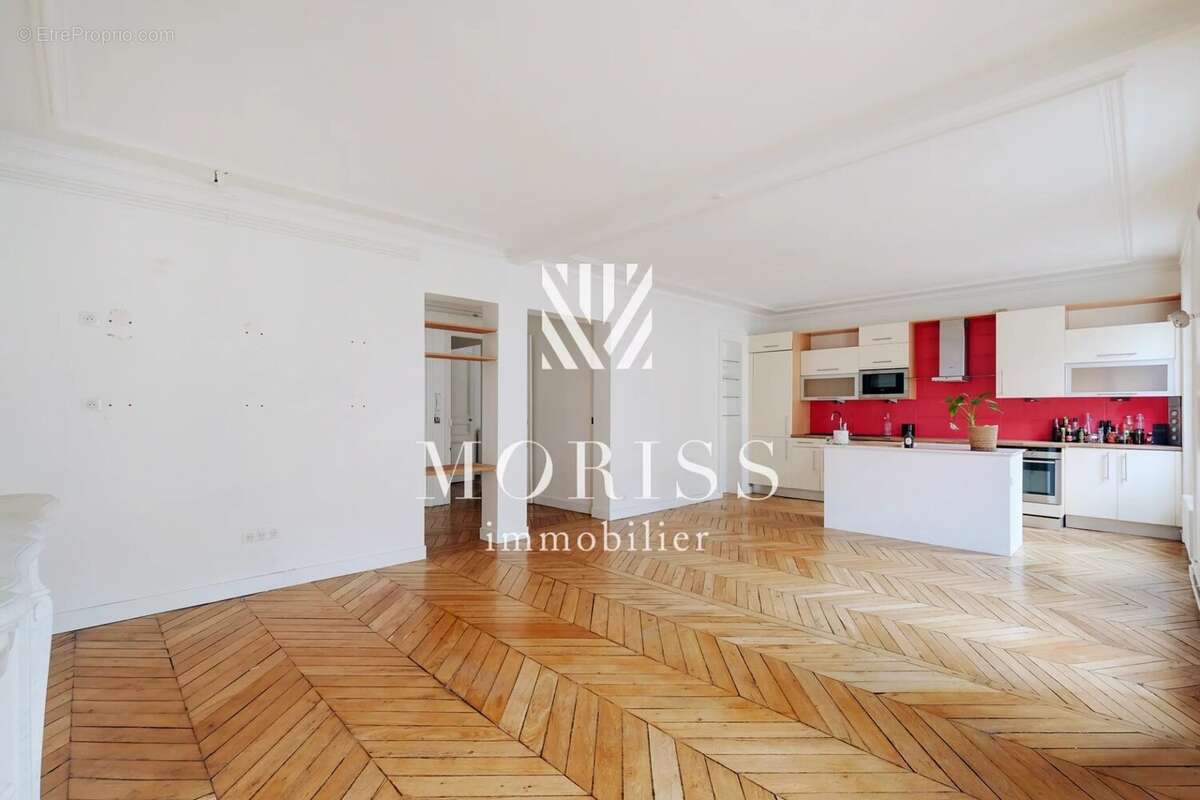 Appartement à PARIS-10E