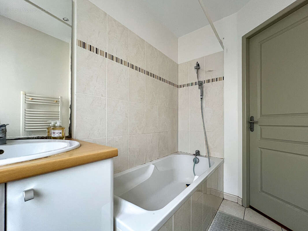 Appartement à SAINTES