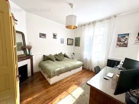 Maison à CHOISY-LE-ROI