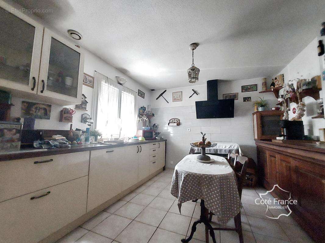 Maison à VILLENAVE-D'ORNON