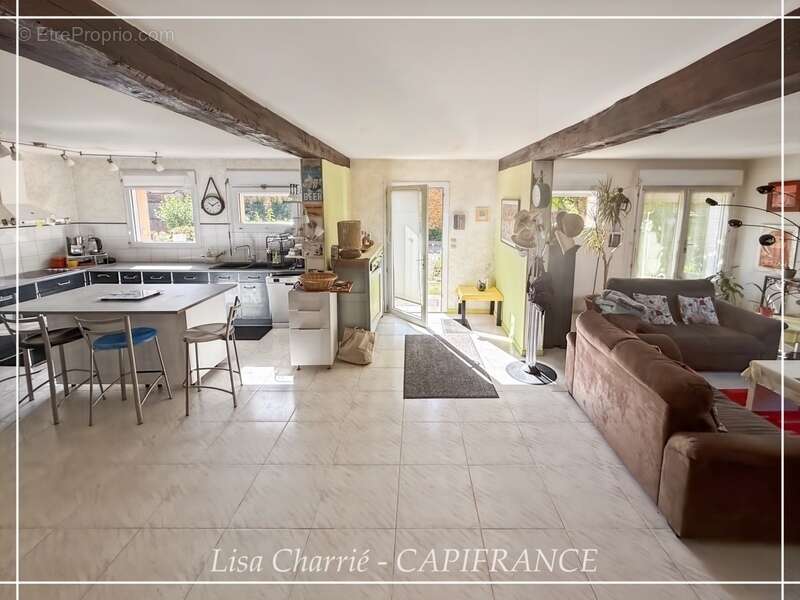 Propriété aux multiples possibilités : 2 maisons, studio et dépendances sur 3 007 m², proche de NOGARO (32) - photo 7