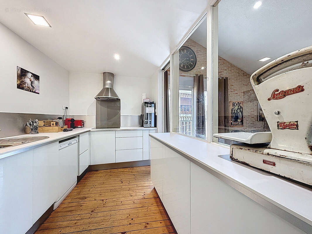 Appartement à BRIVE-LA-GAILLARDE