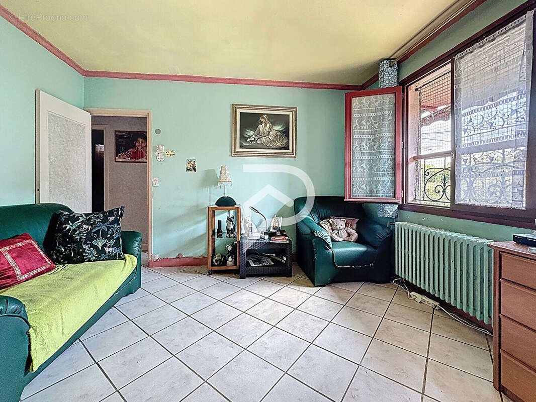 Maison à LAGNY-SUR-MARNE