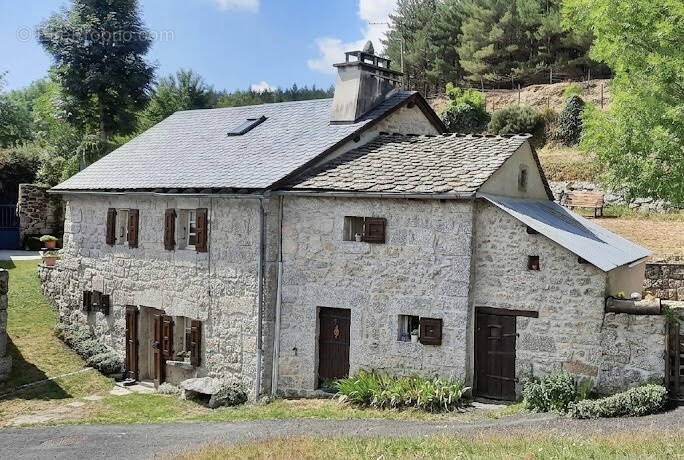 Maison à FONTANS