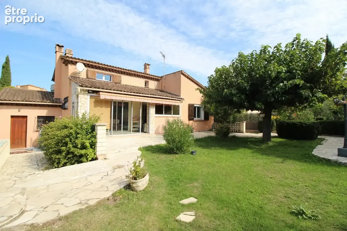 Photo Maison à Brignoles au prix de 424 000€