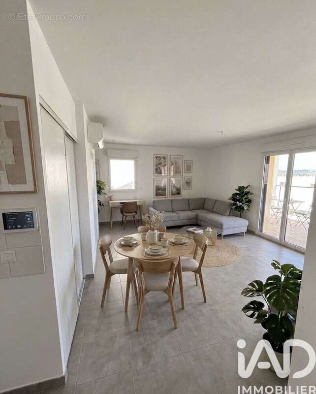 Photo 3 - Appartement à RODILHAN