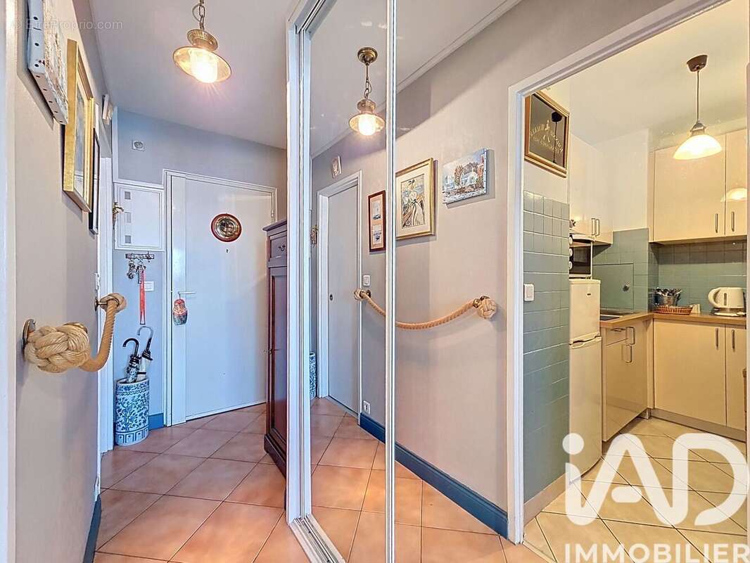 Photo 4 - Appartement à PARIS-19E