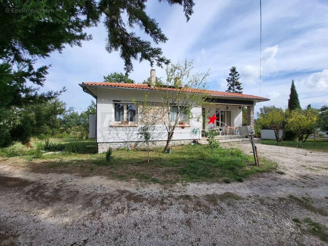 Maison à SAINT-PAUL-CAP-DE-JOUX