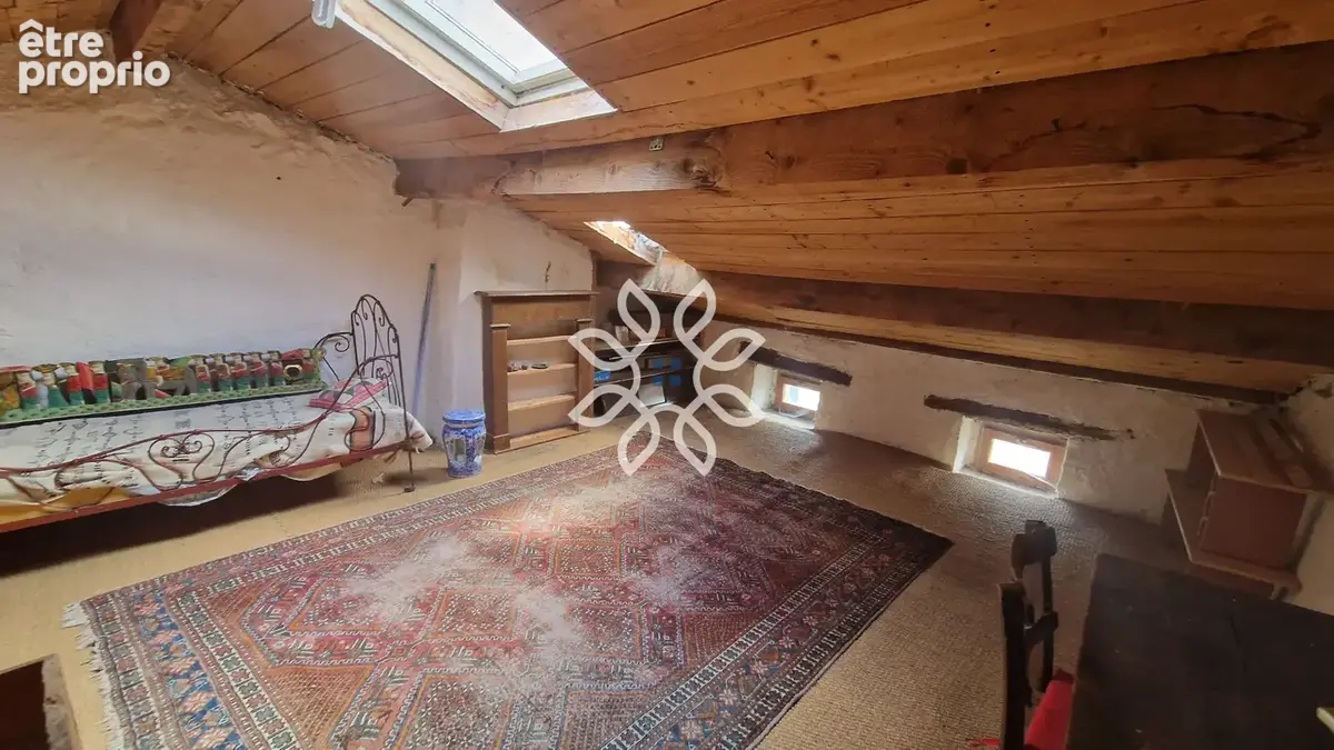Charmante maison de bourg au cœur d’un village altiligérien - photo 4