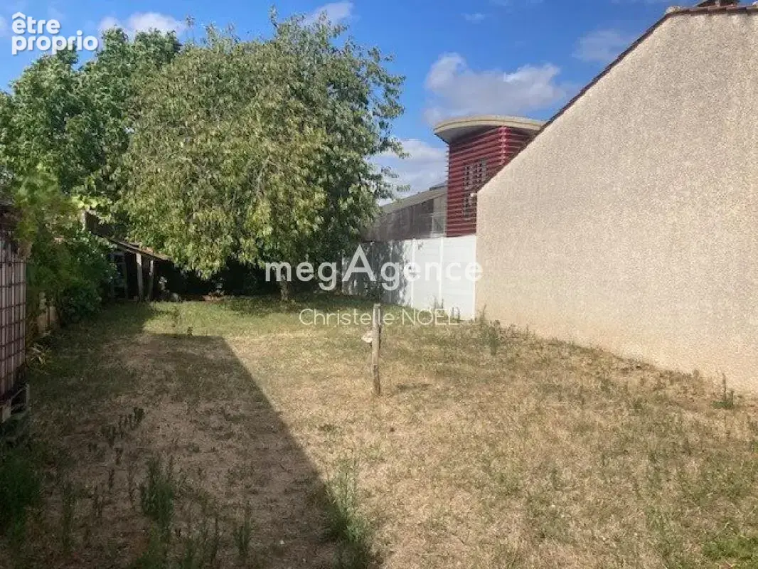 Maison de plain-pied T3 avec jardin Centre de Luçon - photo 2