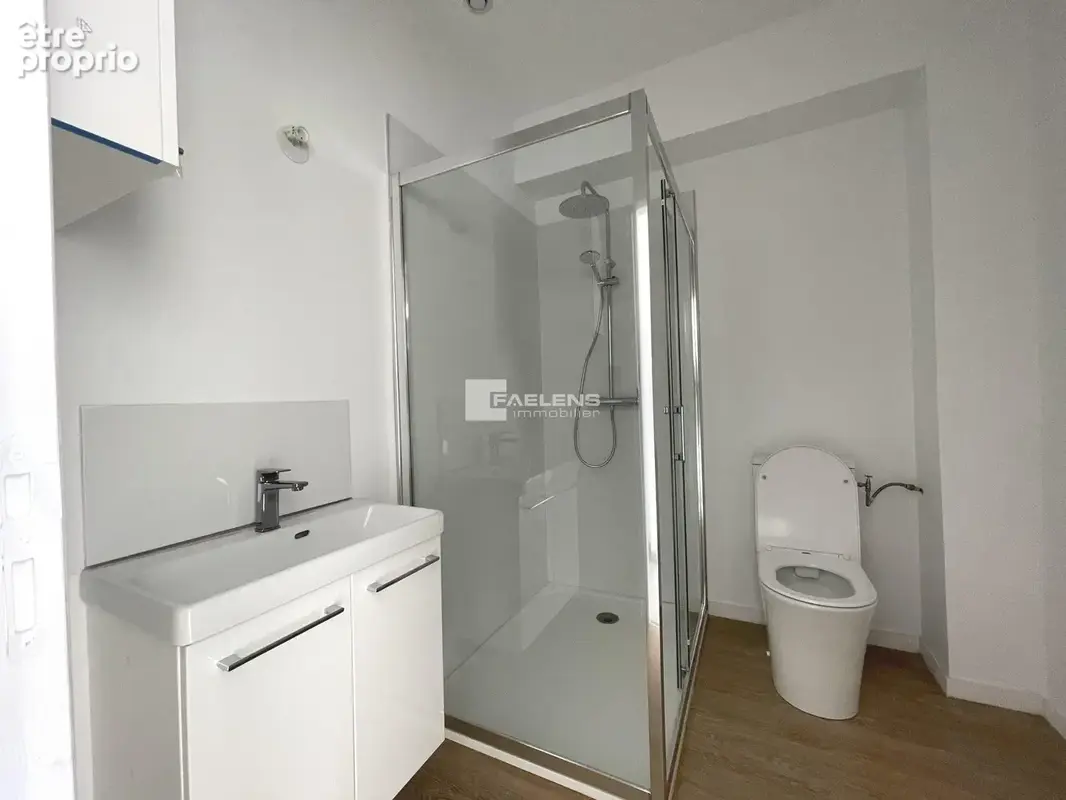 Appartement 3 pièces 57 m² à vendre à Lille (59000) - photo 4