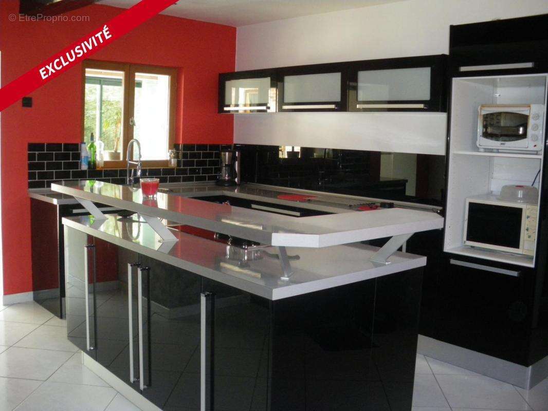 Maison à DOMLEGER-LONGVILLERS