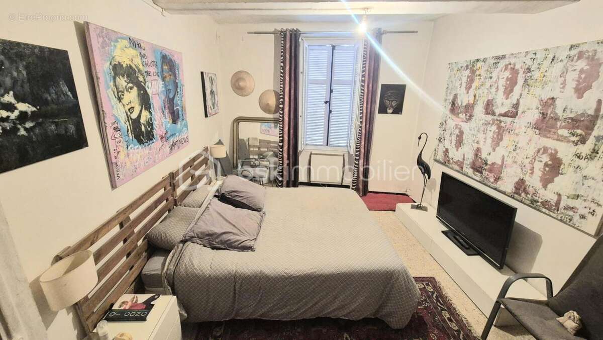 Appartement à CUERS
