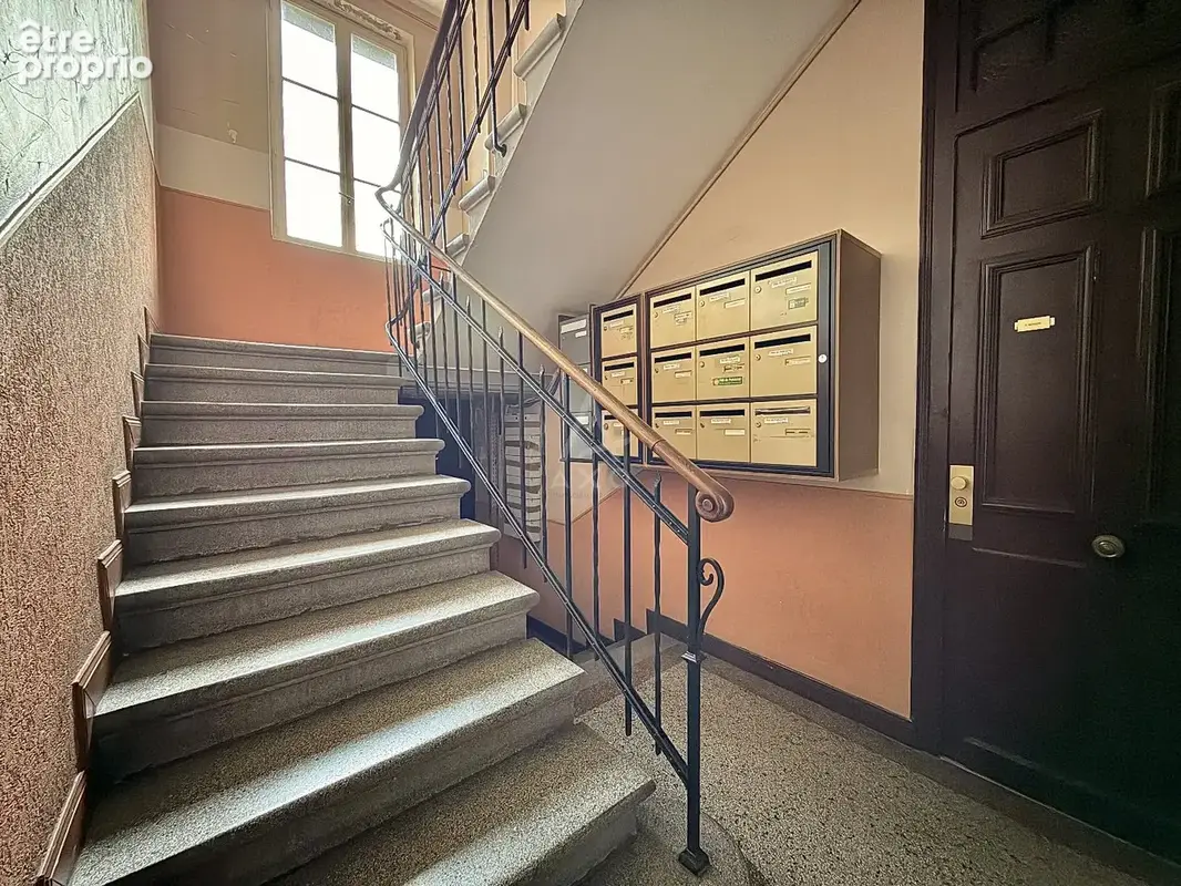 Appartement 1 pièce 25 m² à vendre à Metz (57000) - photo 2