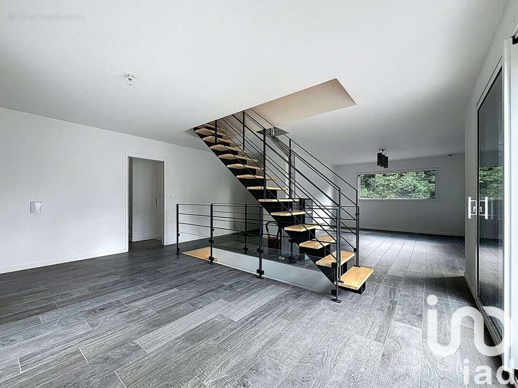 Photo 9 - Maison à NAZELLES-NEGRON