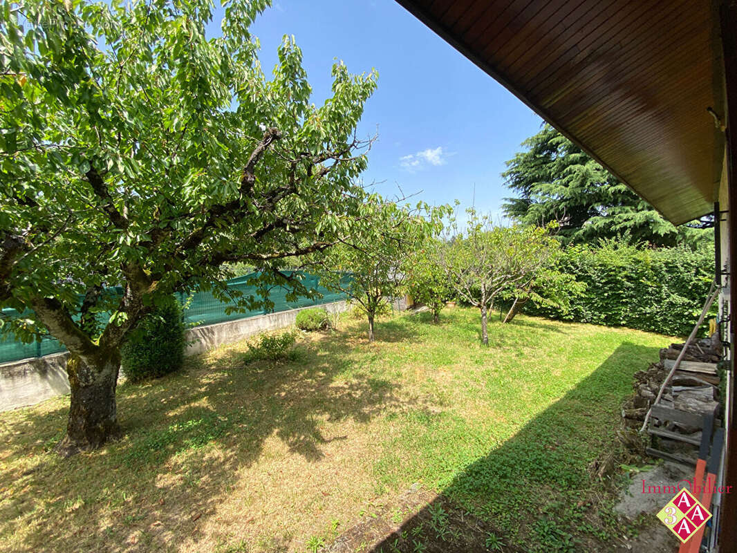 Maison à MONTBONNOT-SAINT-MARTIN