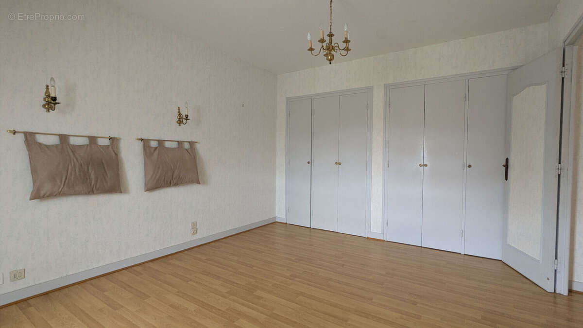 Maison à PLOUGONVEN