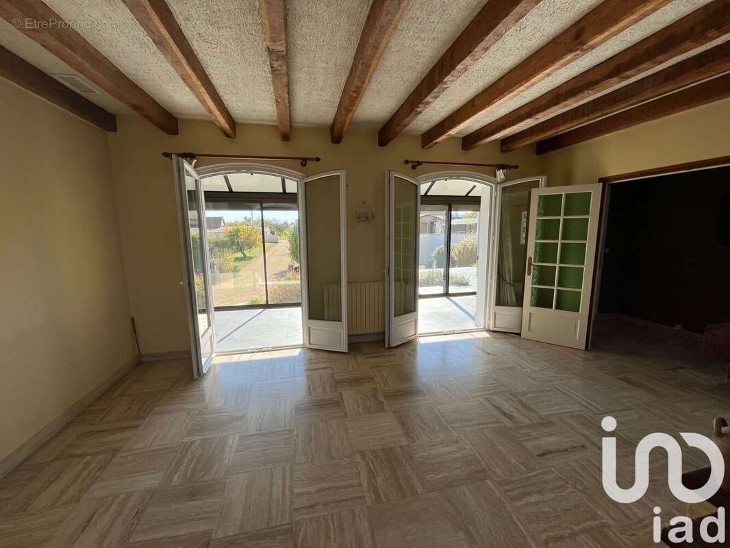 Photo 4 - Maison à JAUNAY-CLAN