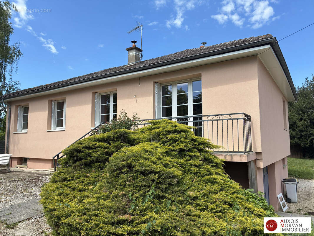Maison à EPOISSES