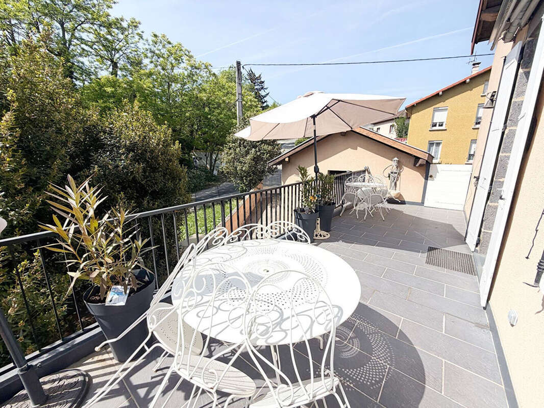 Maison à CLERMONT-FERRAND