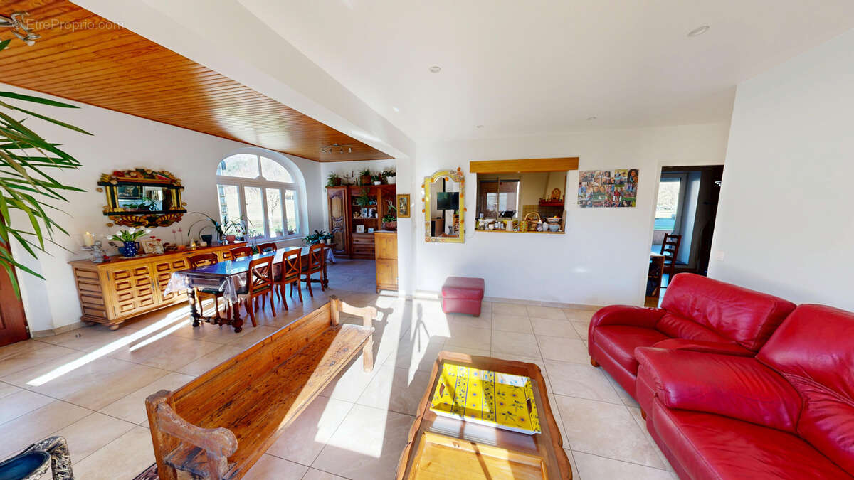 Maison à LA ROBINE-SUR-GALABRE