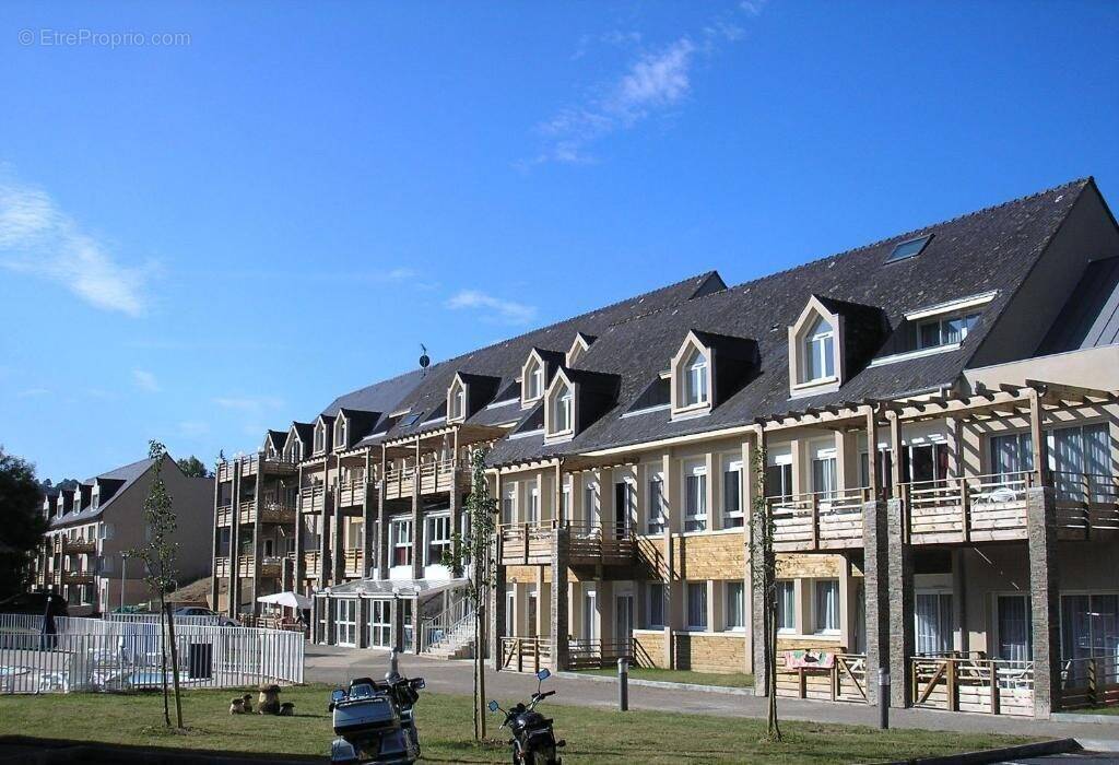 Appartement à ENTRAYGUES-SUR-TRUYERE