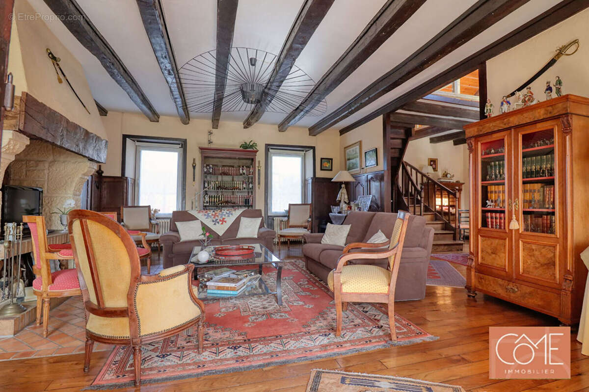 À vendre en exclusivite - liffré (35340) - longère - 277 m² habitables - 5 chambres - terrain 2 160 m² - garage 90 m² - terrain  - photo 3