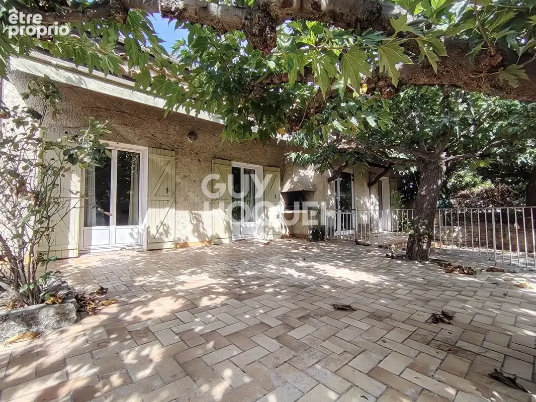 Photo Maison à Carpentras au prix de 345 000€