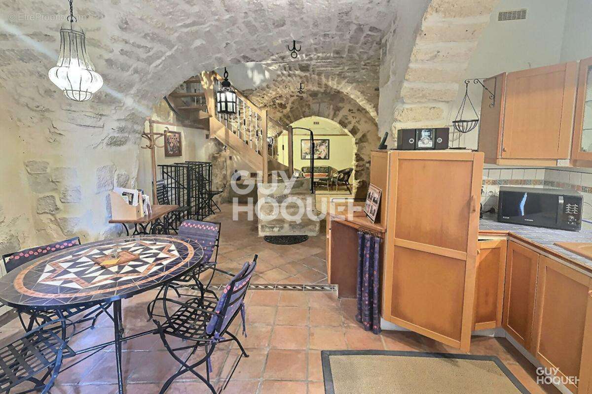 Maison à NEZIGNAN-L'EVEQUE