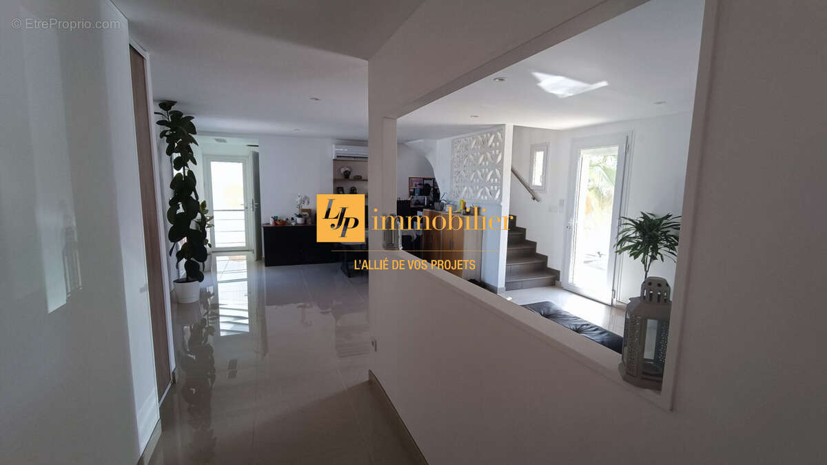 Maison 158 m² à Balaruc-Les-Bains  - photo 5