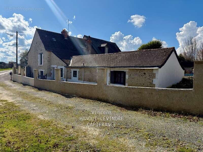 Maison à CHAMPIGNE