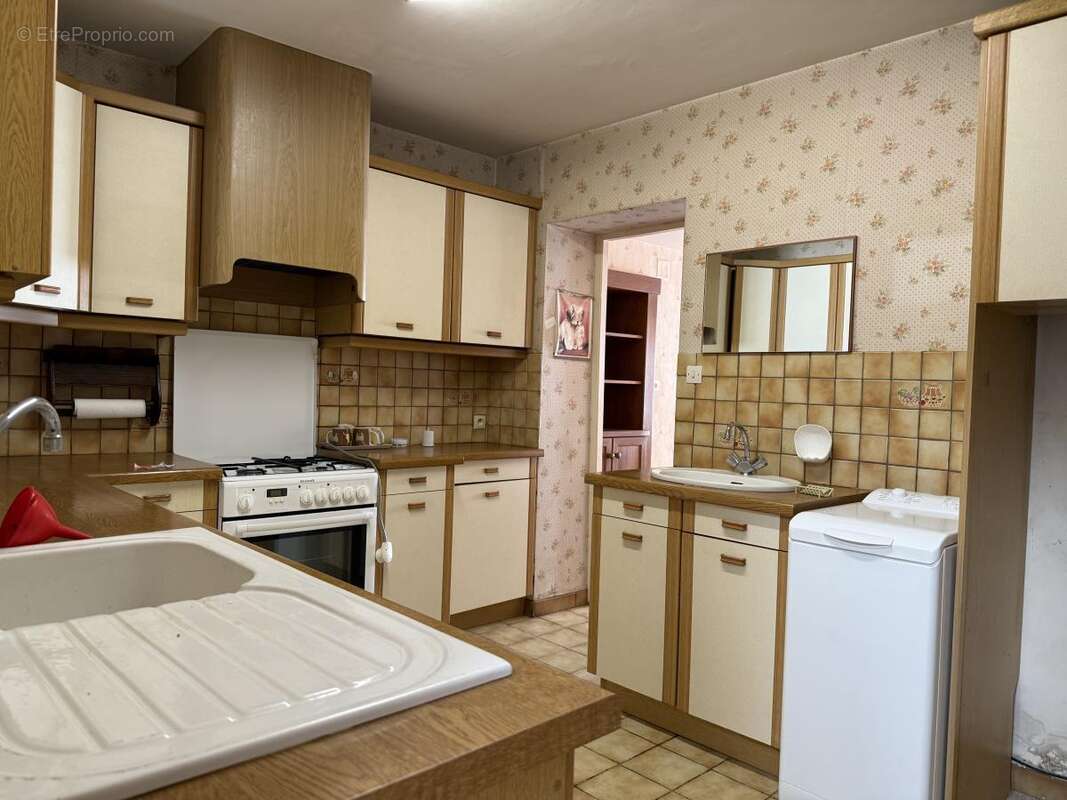 Maison à CHAUDRON-EN-MAUGES