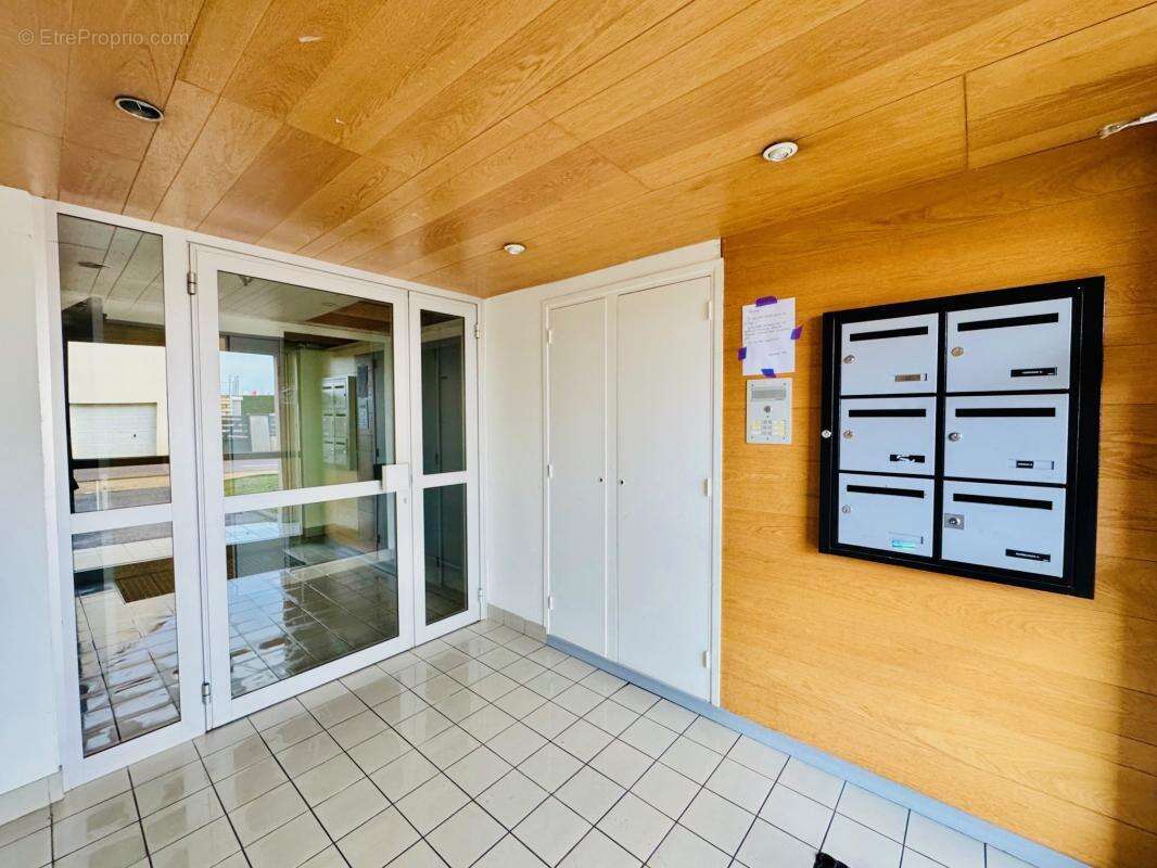 Appartement t3  au rdc avec terrasse - photo 16