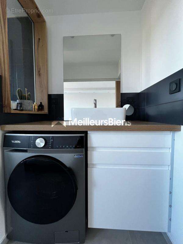 Appartement à CASTELNAU-LE-LEZ