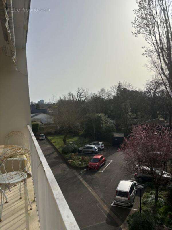 Appartement à LE BOUSCAT