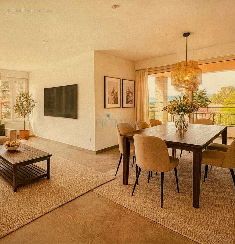 Appartement à SAINT-RAPHAEL