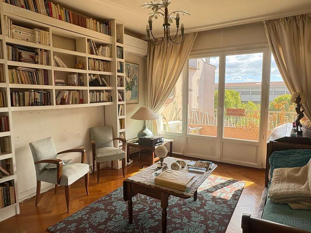 Appartement à ROMANS-SUR-ISERE